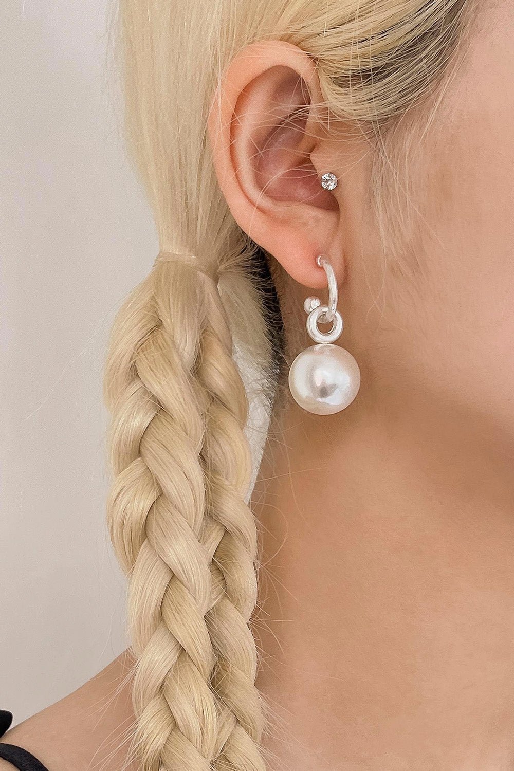 PearlRingeringEarrings_06.jpg